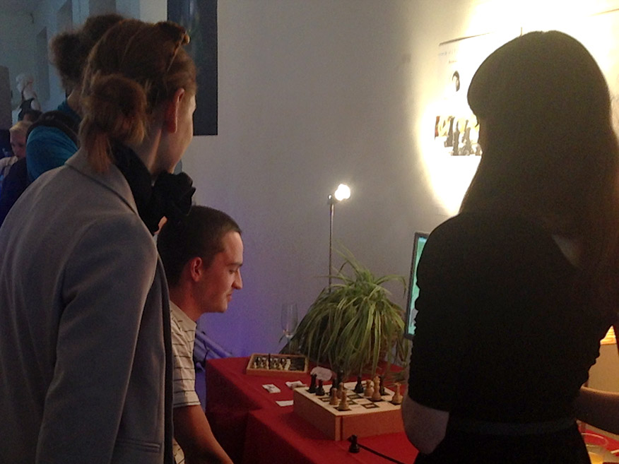 Senseven-Foto3 Hybrid-Schach